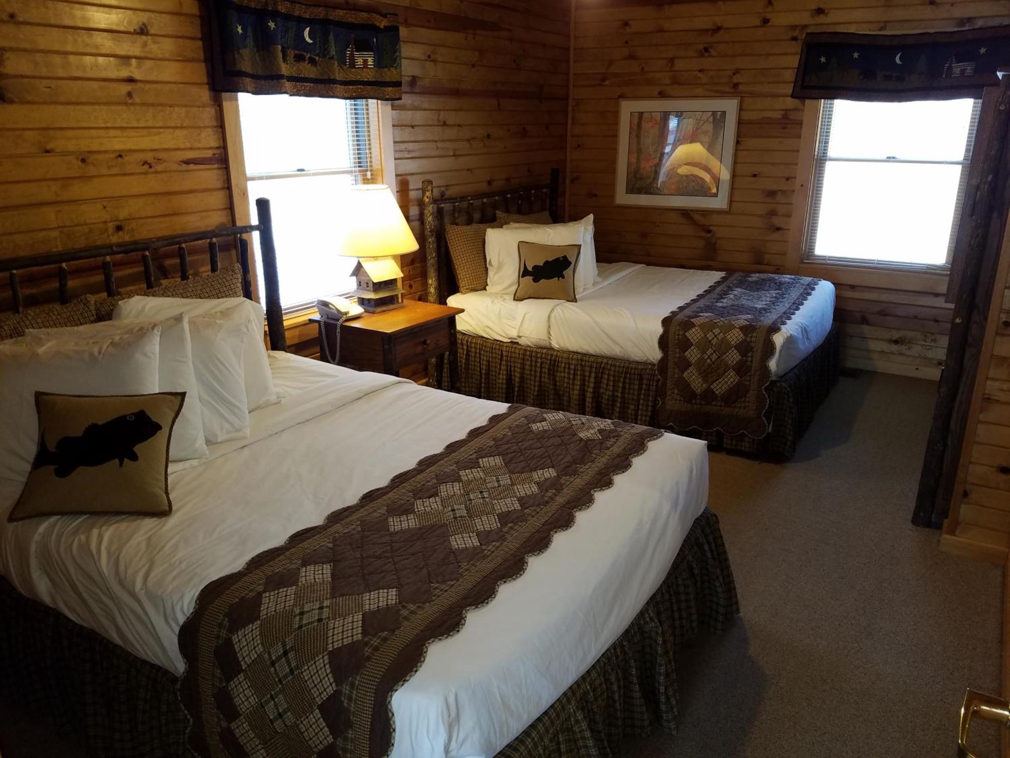 Potawatomi Inn & Cabins Angola Szoba fotó
