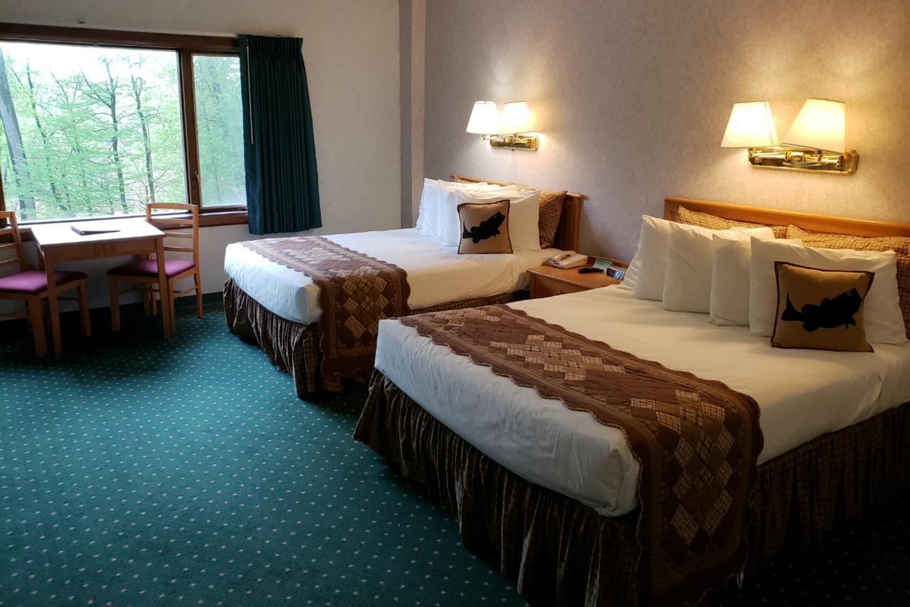 Potawatomi Inn & Cabins Angola Szoba fotó